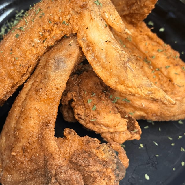 2 PIECE WING.